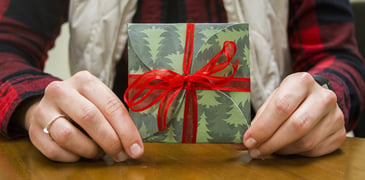 DIY gift card wrapping