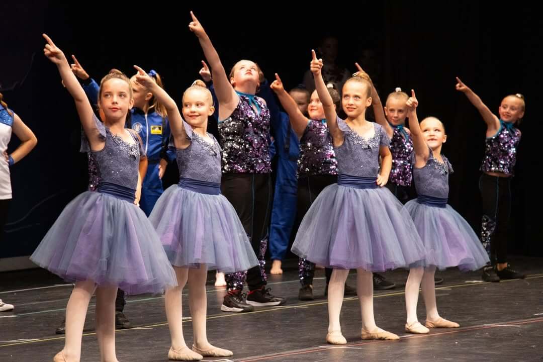 dance etc showcase performance