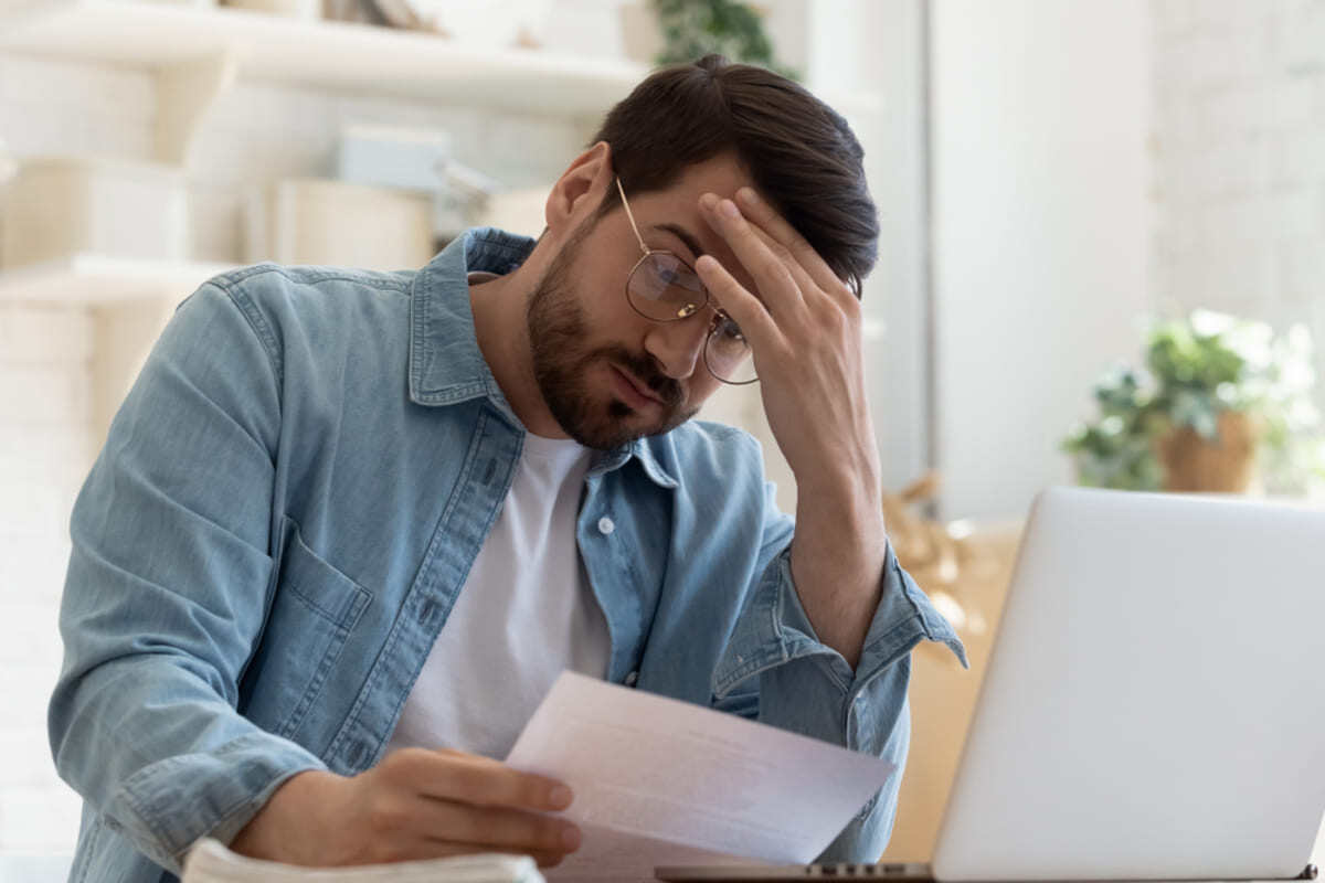 frustrated-person-at-home